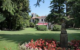 Hotel Villa Luppis